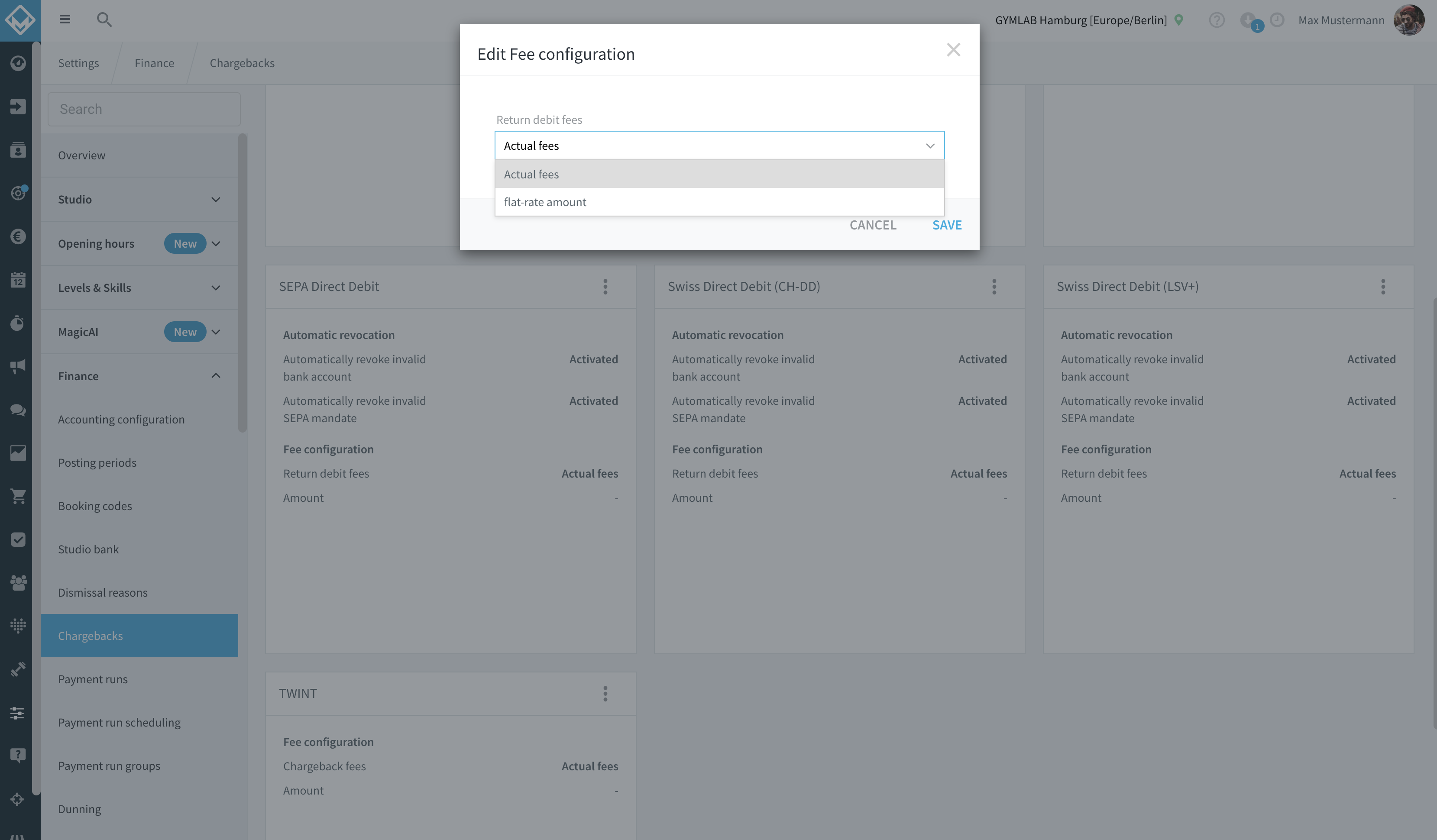 Edit Fee configuration dialog with the options Actual fees and Flat-rate amount