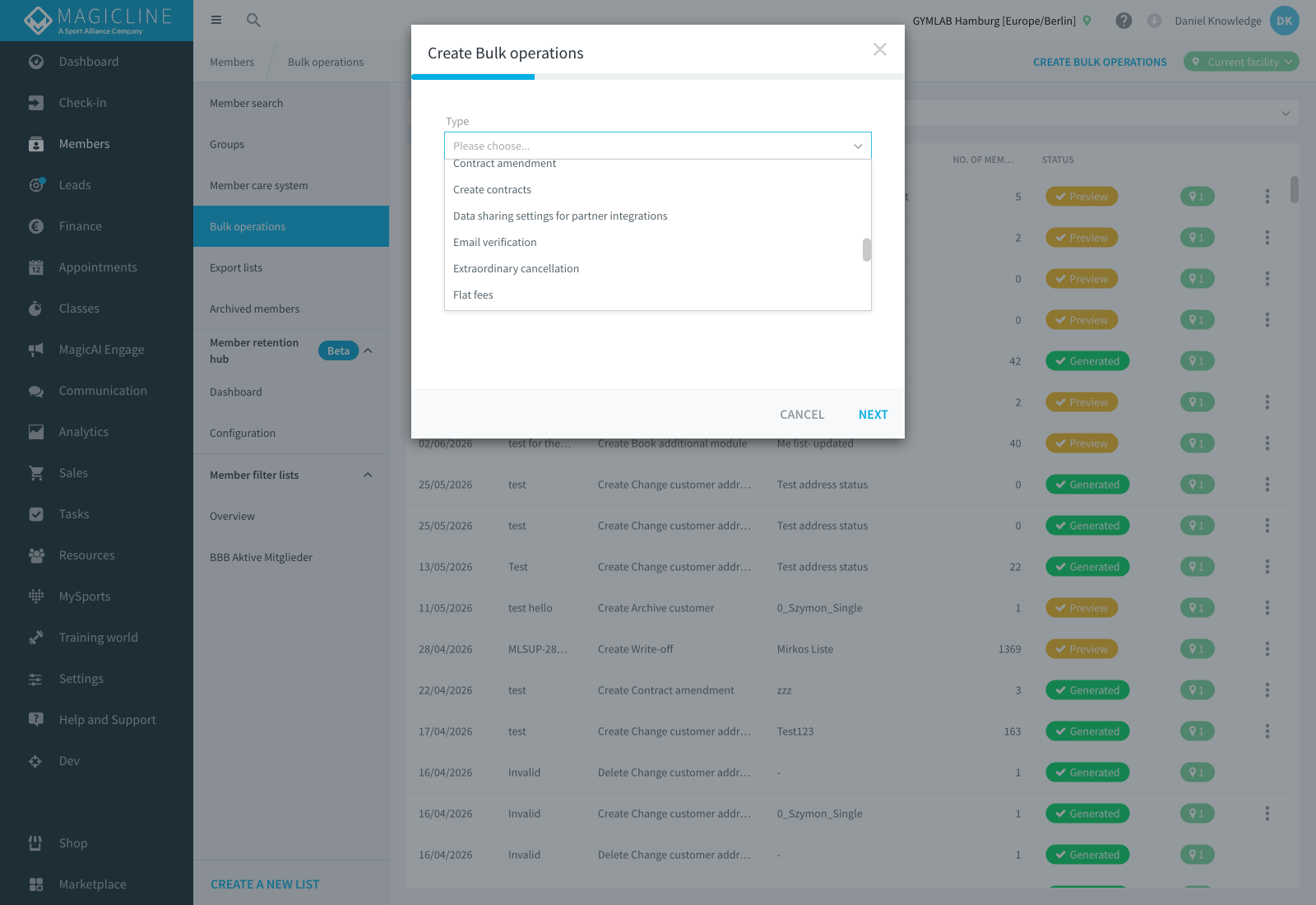 Dialog Mehrfachbearbeitung erstellen mit geöffnetem Dropdown Art, in dem Datenaustausch mit Partnerintegrationen als Art der Mehrfachbearbeitung ausgewählt ist
