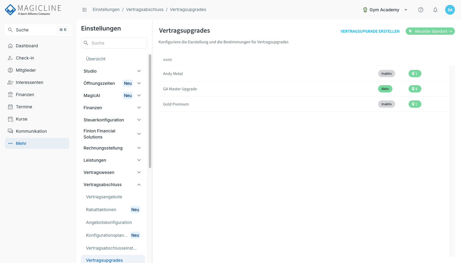 Liste der Vertragsupgrades mit Status, Anzahl der Standorte und der Schaltfläche Vertragsupgrade erstellen